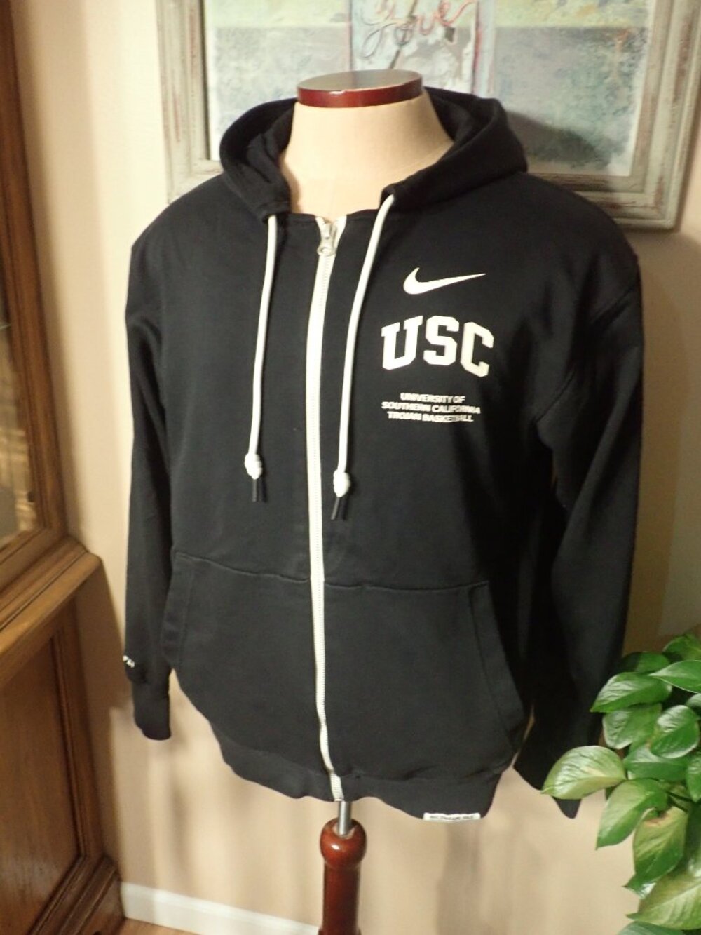 USC Trojan Basketball Nike Dri-Fit Full Zip Hoodie Jacket - Size M - Black
